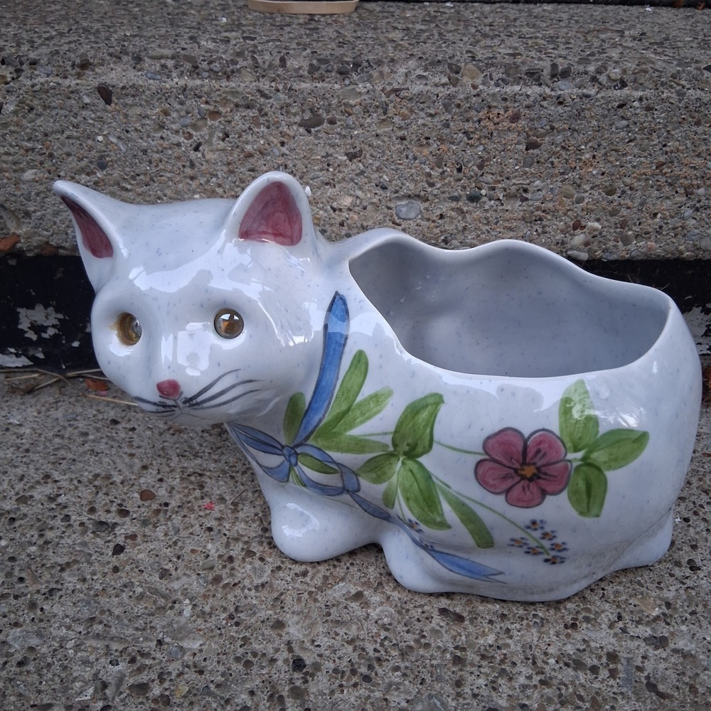 Vtg Gustin Pottery Ceramic Cat Planter Hand Painted Floral Blue Ribbon Speckled
